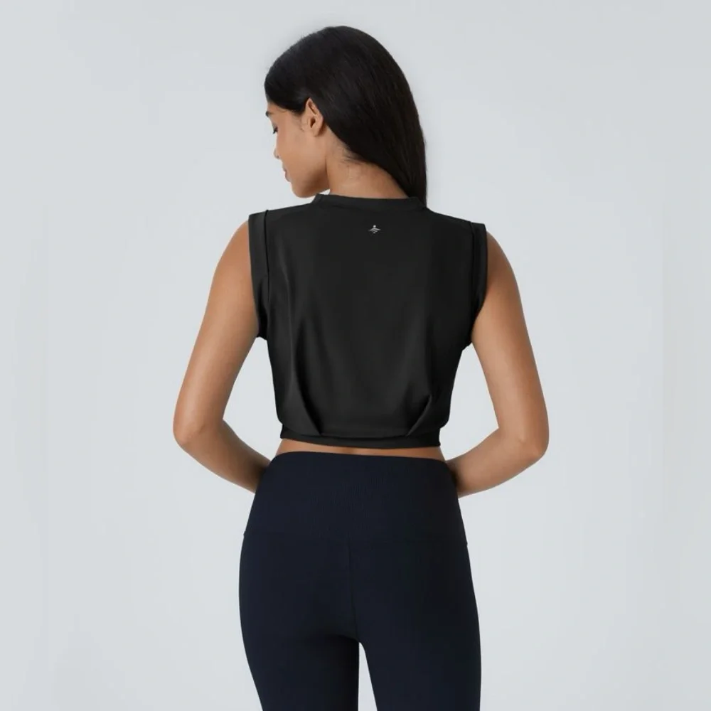 HALARA Black Crew Neck Sleeveless Cropped Yoga Tank Top - Picture 4 of 8